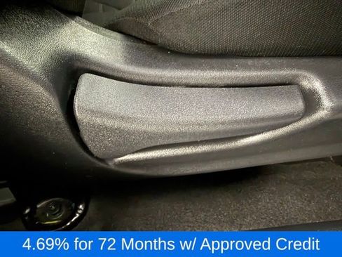 Used 2022 Nissan Kicks SV image 29