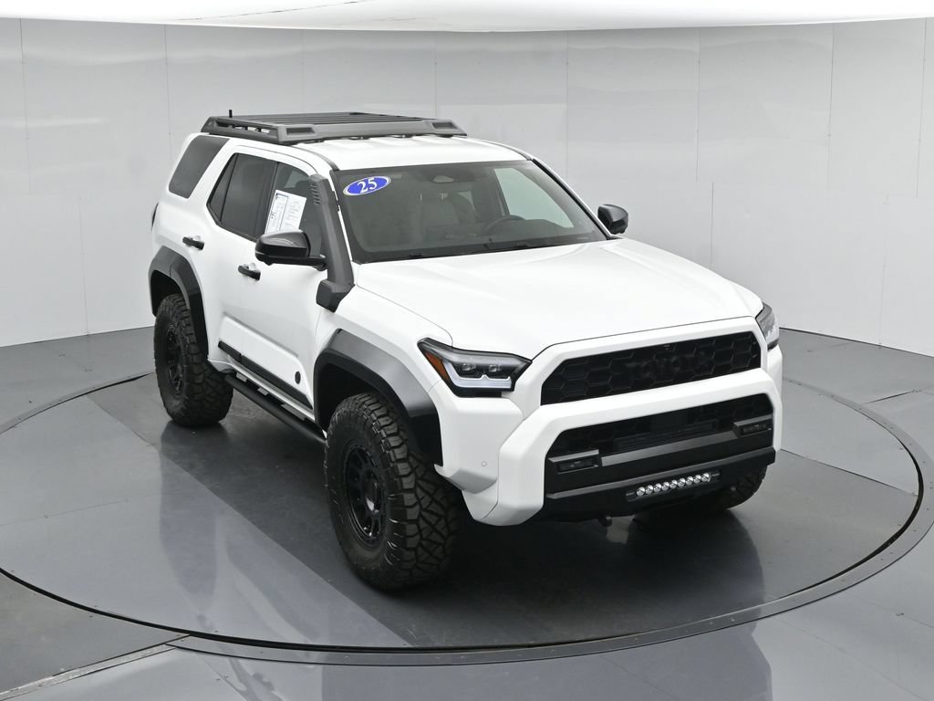 Used 2025 Toyota 4Runner Trailhunter AWD/4WD image 41