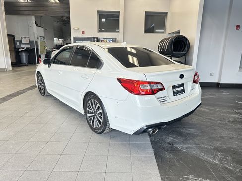 Used 2019 Subaru Legacy 2.5i Premium image 5