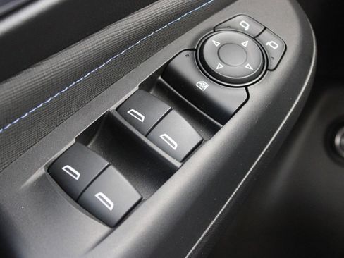 Used 2024 Buick Envista Sport Touring w/ Convenience I Package FWD image 21