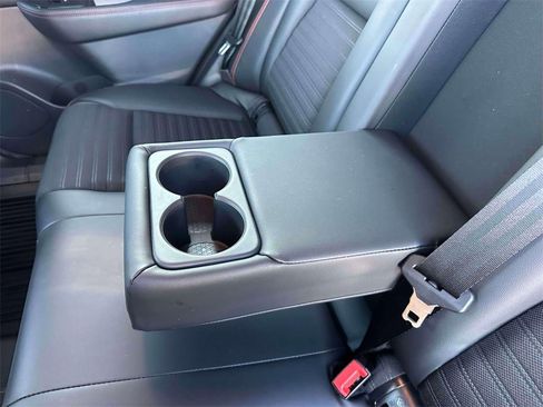 Certified 2025 Nissan Rogue SV image 11