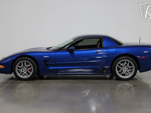 Used 2003 Chevrolet Corvette Z06 w/ Memory Package, 3 Drivers image 19