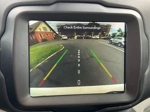 Used 2021 Jeep Renegade Limited w/ Sun & Sound Group AWD/4WD image 21