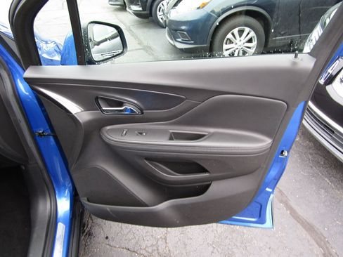 Used 2018 Buick Encore Preferred FWD image 32