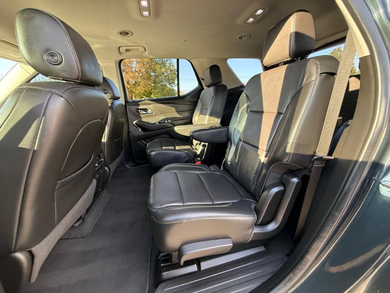 Used 2019 Chevrolet Traverse RS AWD/4WD image 11