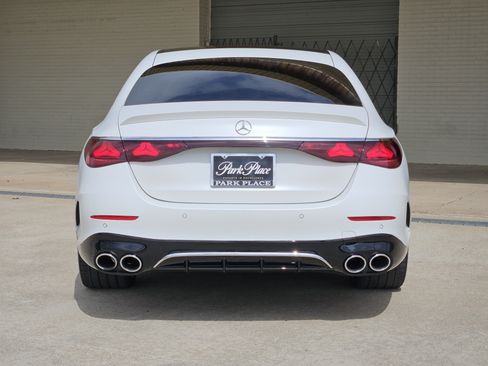 Used 2025 Mercedes-Benz E 53 AMG e 4MATIC Sedan image 7