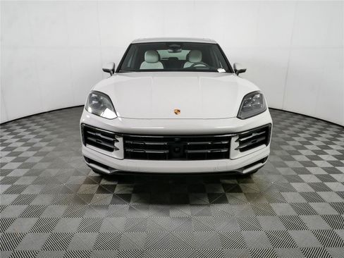 New 2026 Porsche Cayenne AWD/4WD image 37