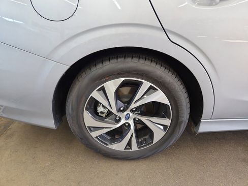 Used 2025 Subaru Legacy Premium AWD/4WD image 22