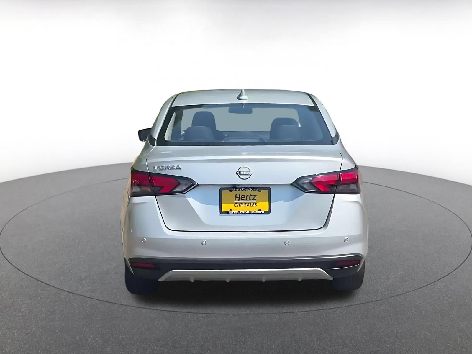 Used 2025 Nissan Versa SV FWD image 12