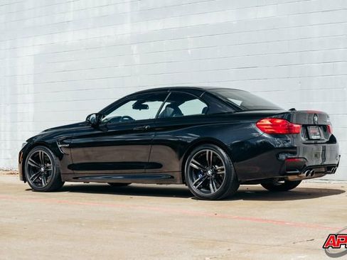 Used 2015 BMW M4 Convertible image 34