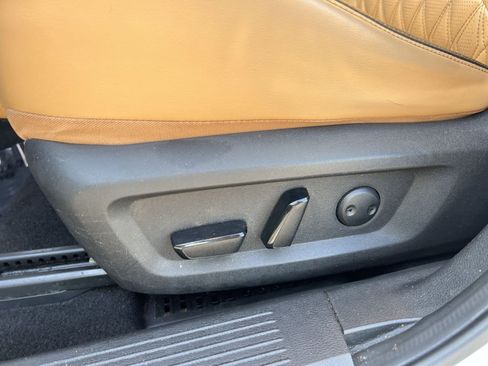 Used 2021 Nissan Rogue Platinum FWD image 22