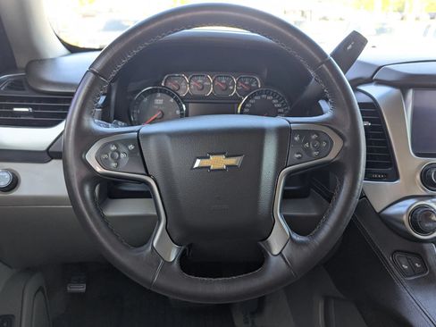 Used 2015 Chevrolet Tahoe LT RWD image 17