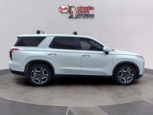 Used 2024 Hyundai Palisade Limited AWD/4WD image 6