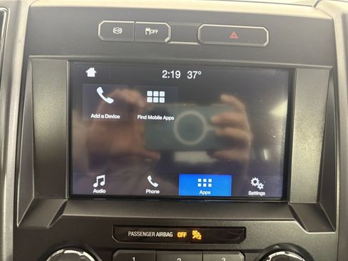 Used 2019 Ford F250 XLT w/ XLT Premium Package image 28