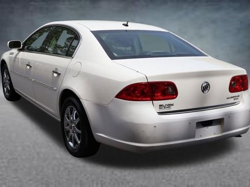 Used 2008 Buick Lucerne CXL w/ Driver Confidence Package FWD image 19