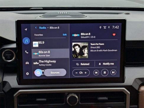 Certified 2025 Toyota 4Runner Limited image 19