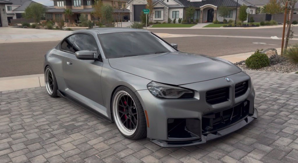 Used 2025 BMW M2 w/ Lighting Package RWD image 3