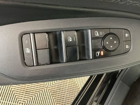 New 2026 Nissan Sentra SV w/ SV Convenience Package FWD image 10