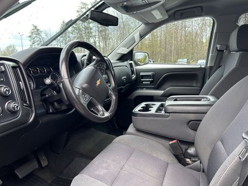 Used 2018 Chevrolet Silverado 1500 LT w/ All Star Edition AWD/4WD image 8