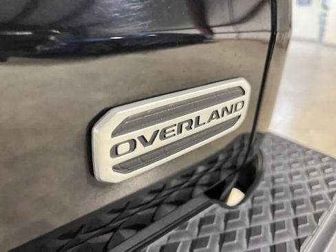 Used 2021 Jeep Gladiator Overland image 29