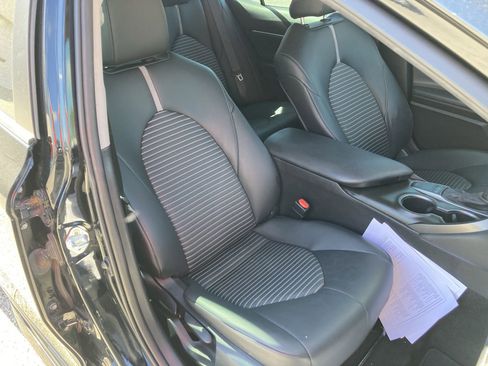 Used 2023 Toyota Camry SE w/ Convenience Package image 25