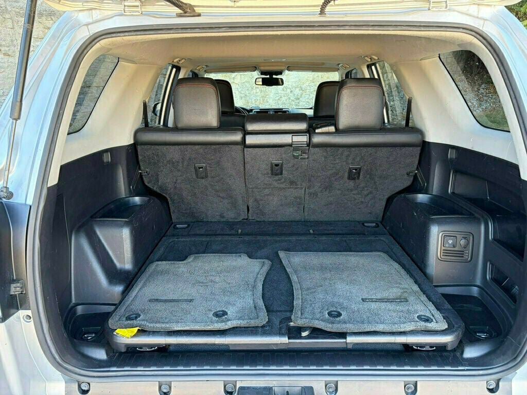 Used 2016 Toyota 4Runner Trail Premium AWD/4WD image 29