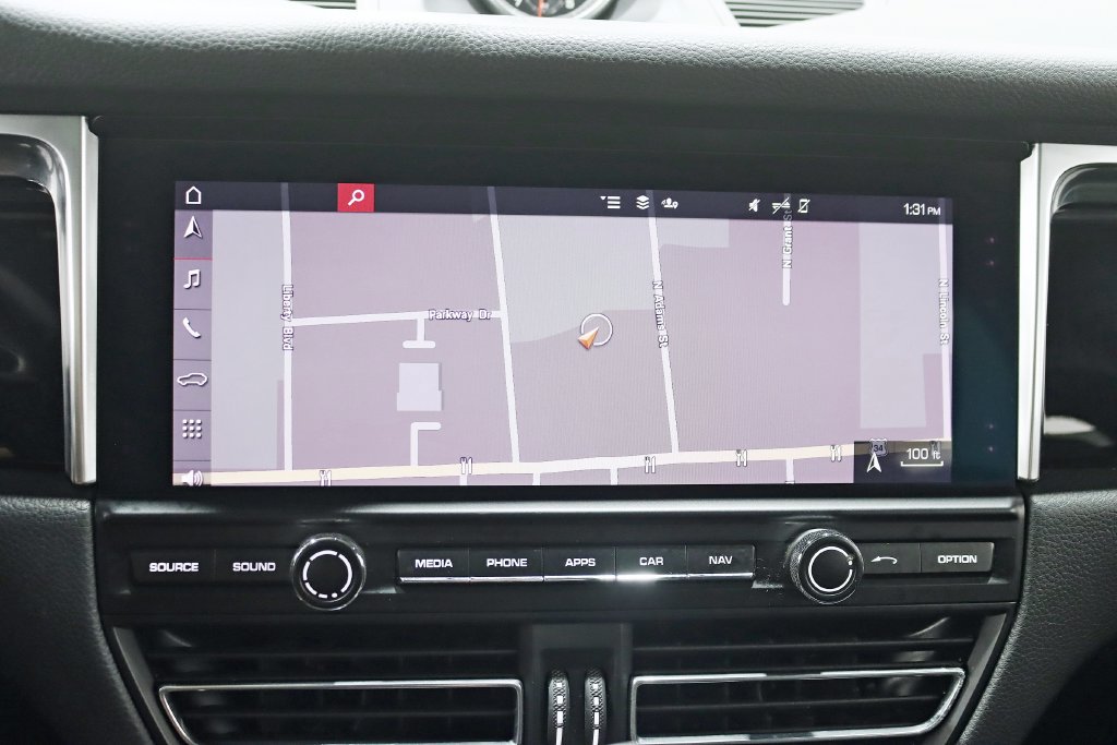 Used 2021 Porsche Macan AWD/4WD image 15
