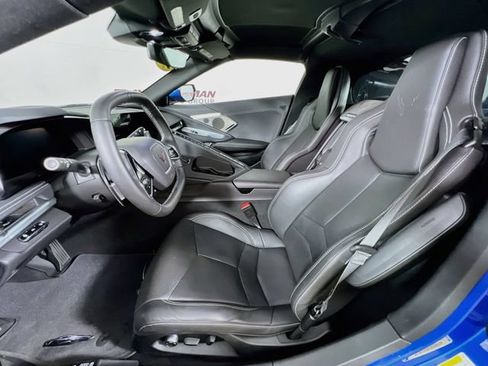 Used 2021 Chevrolet Corvette Stingray Preferred Cpe w/ Battery Protection Package RWD image 10