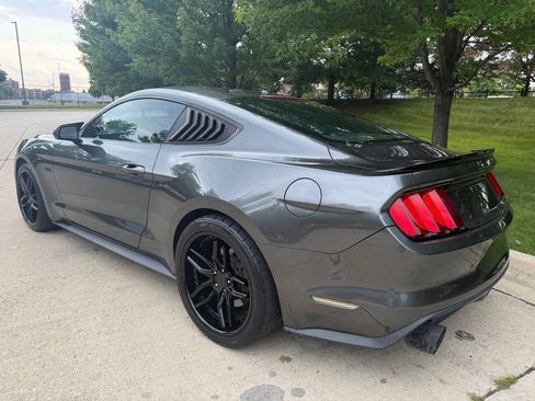 Used 2017 Ford Mustang GT Premium w/ GT Performance Package RWD image 4