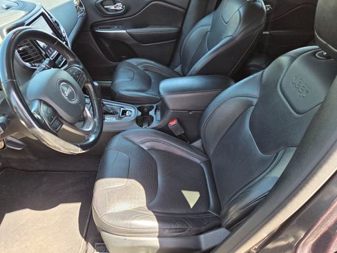 Used 2020 Jeep Cherokee Limited AWD/4WD image 9