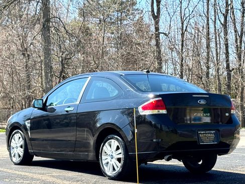 Used 2009 Ford Focus SE image 14