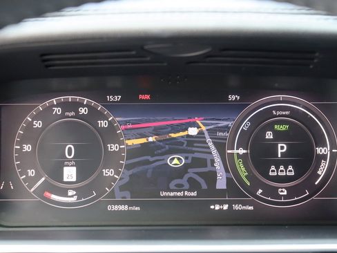 Used 2020 Land Rover Range Rover Sport HSE image 30