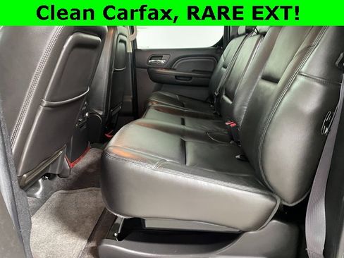 Used 2011 Cadillac Escalade EXT Luxury image 21