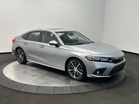 Certified 2023 Honda Civic Touring image 2