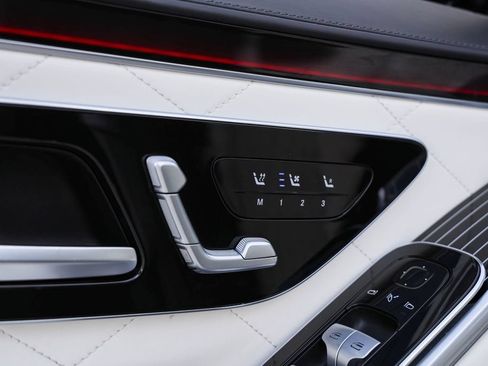 Used 2022 Mercedes-Benz S 580 4MATIC Sedan image 15
