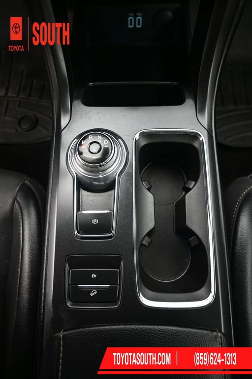 Used 2020 Ford Fusion Energi Titanium FWD image 22