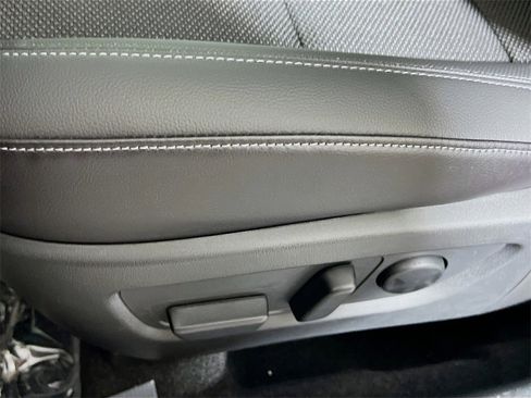 Used 2025 MAZDA CX-50 AWD 2.5 S w/ Weather Package image 17