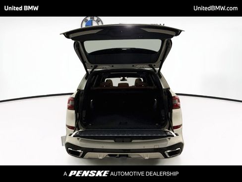Used 2023 BMW X5 xDrive40i w/ M Sport Package AWD/4WD image 21