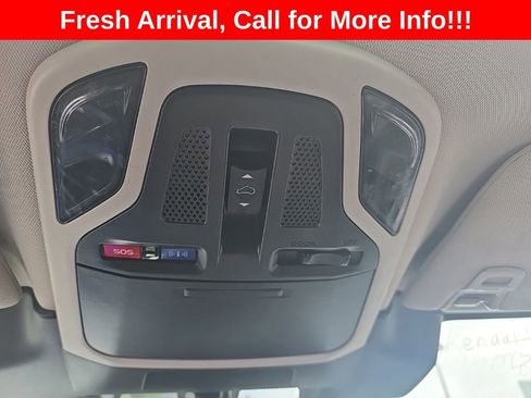 Used 2025 Subaru Outback Limited AWD/4WD image 13