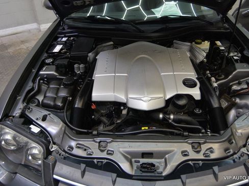 Used 2005 Chrysler Crossfire Limited RWD image 17