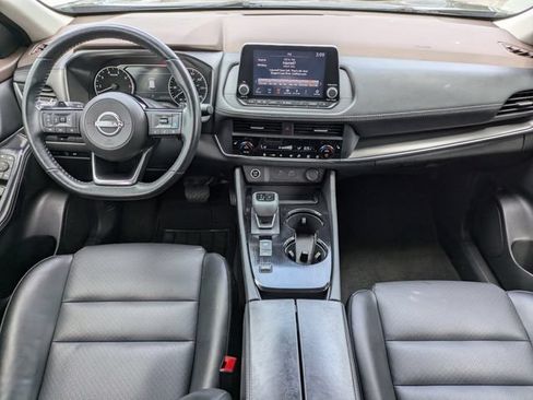 Used 2023 Nissan Rogue SV w/ SV Premium B Package FWD image 19