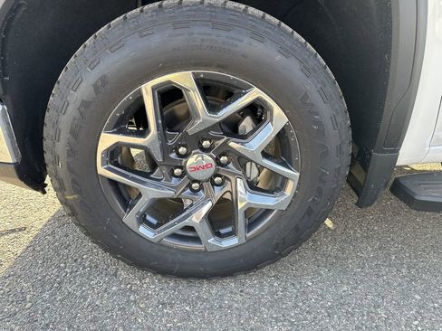 New 2026 GMC Sierra 1500 SLT w/ SLT Premium Plus Package image 25