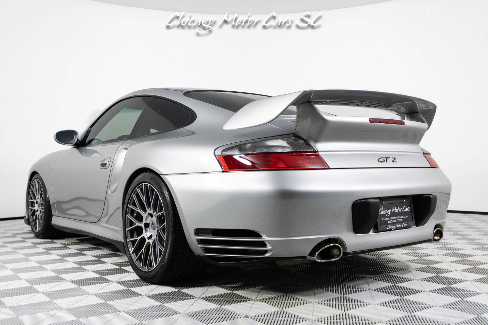 Used 2002 Porsche 911 GT2 RWD image 17
