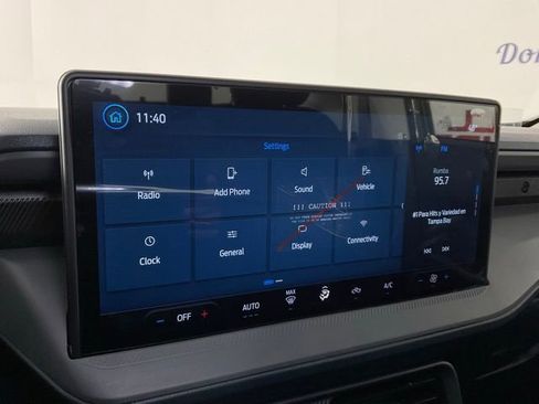 New 2025 Ford Maverick XL w/ Equipment Group 102A image 22