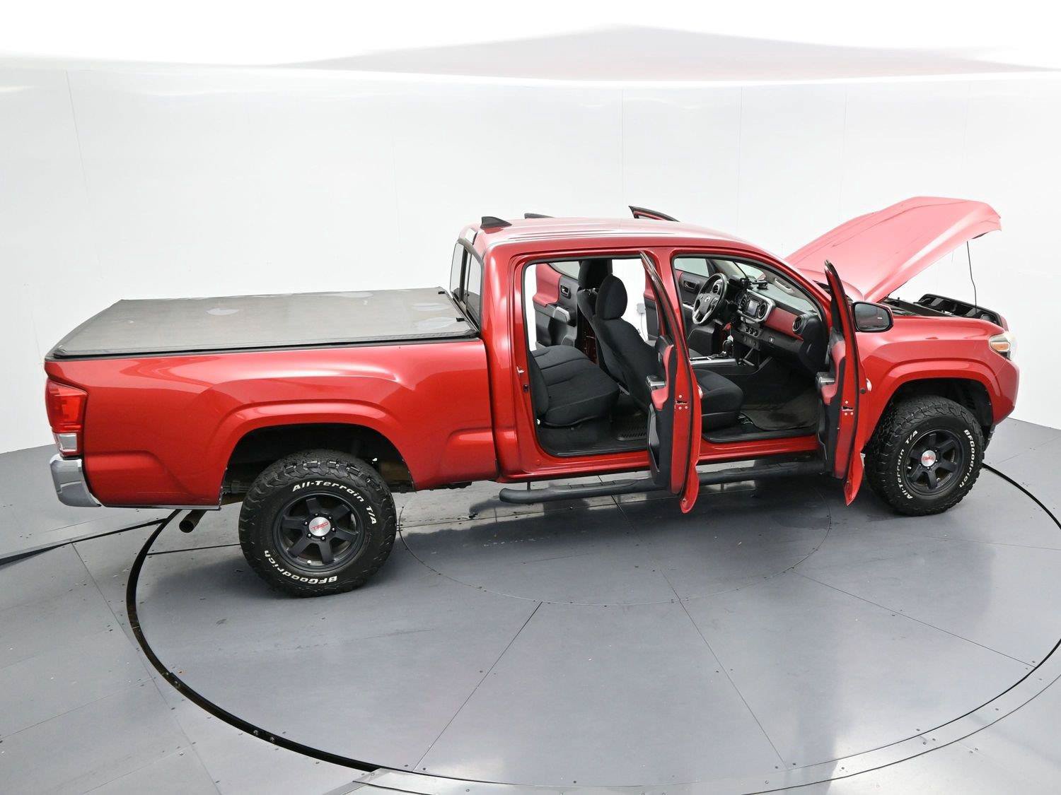 Used 2016 Toyota Tacoma SR5 w/ Towing Package RWD image 34