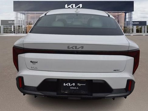 New 2026 Kia K4 GT-Line image 5