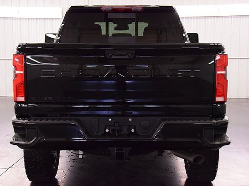 New 2026 Chevrolet Silverado 2500 LT image 6