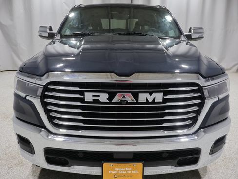 Used 2025 RAM 1500 Laramie AWD/4WD image 8