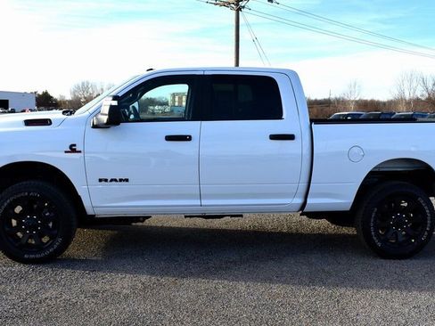 New 2026 RAM 2500 Big Horn AWD/4WD image 5
