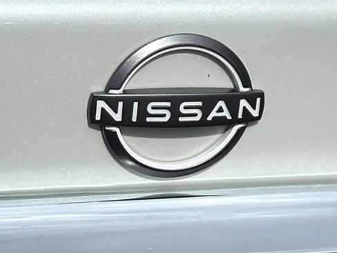 Used 2023 Nissan Maxima SV w/ Floor Mat Group image 28